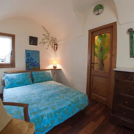 ベッド・アンド・ブレックファスト Il Libro 4*