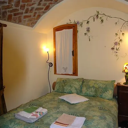 Bed & Breakfast Il Libro 3*
