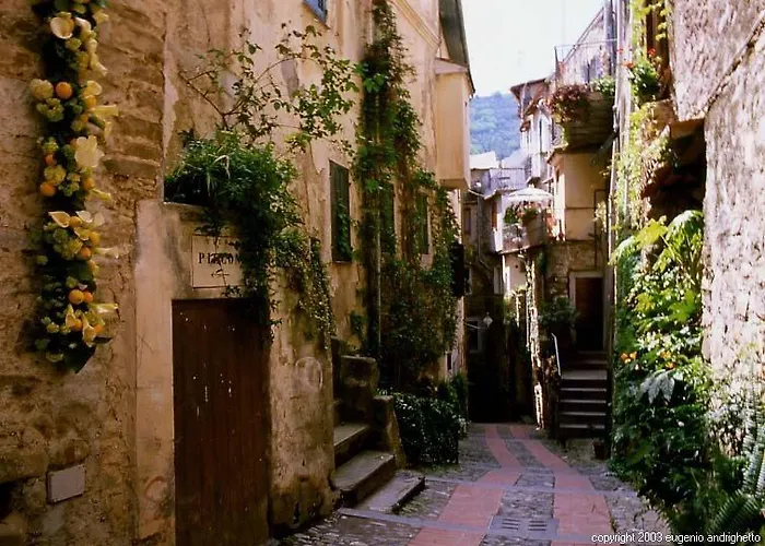 Bed & Breakfast Il Libro Dolceacqua